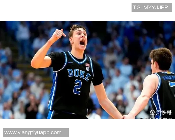 弗拉格砍下29分展现潜力基德赞其18岁能精准理解并执行战术要求